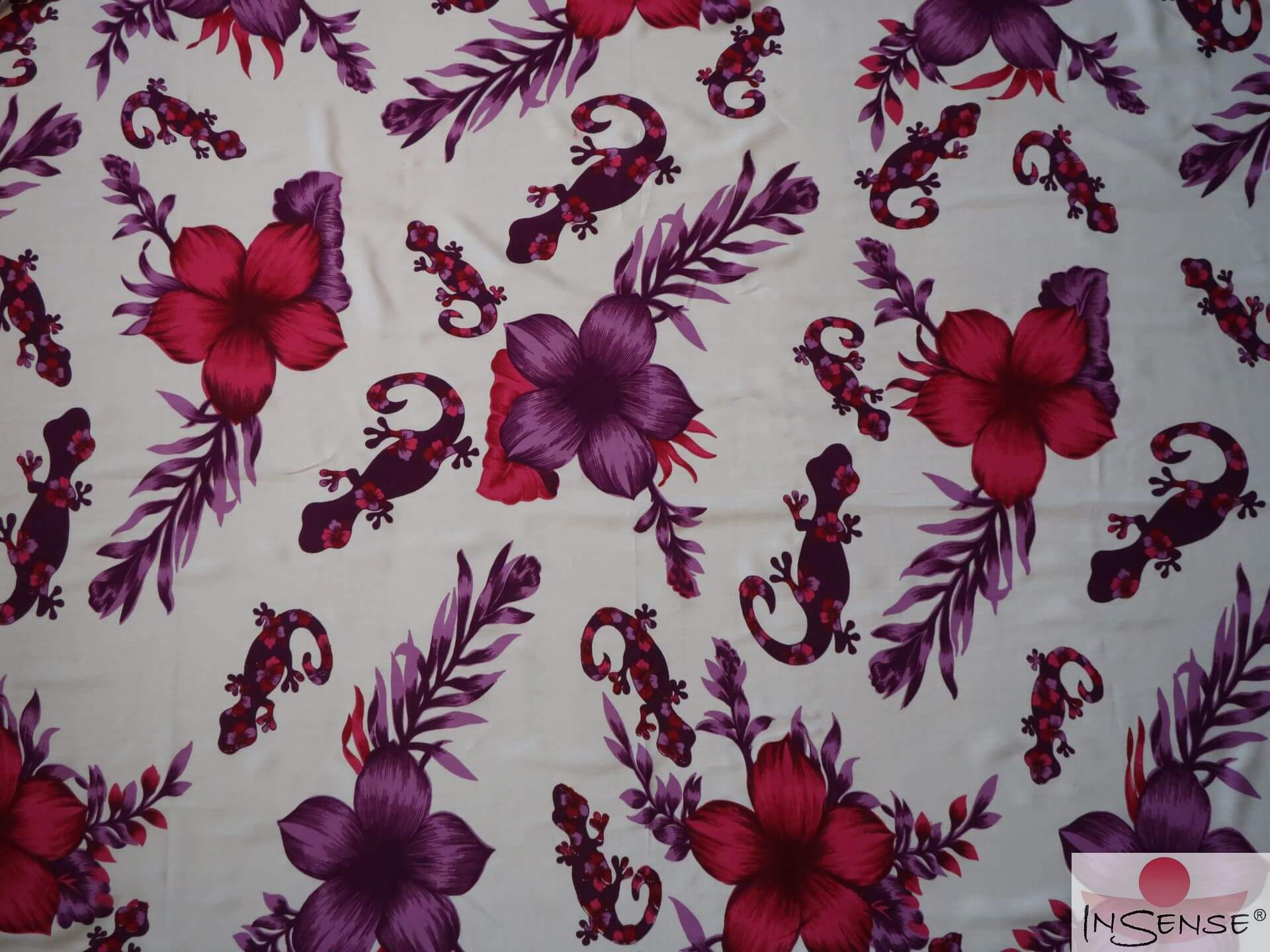 Lunghi | Sarong "Geckos & Flowers" - FARBAUSWAHL
