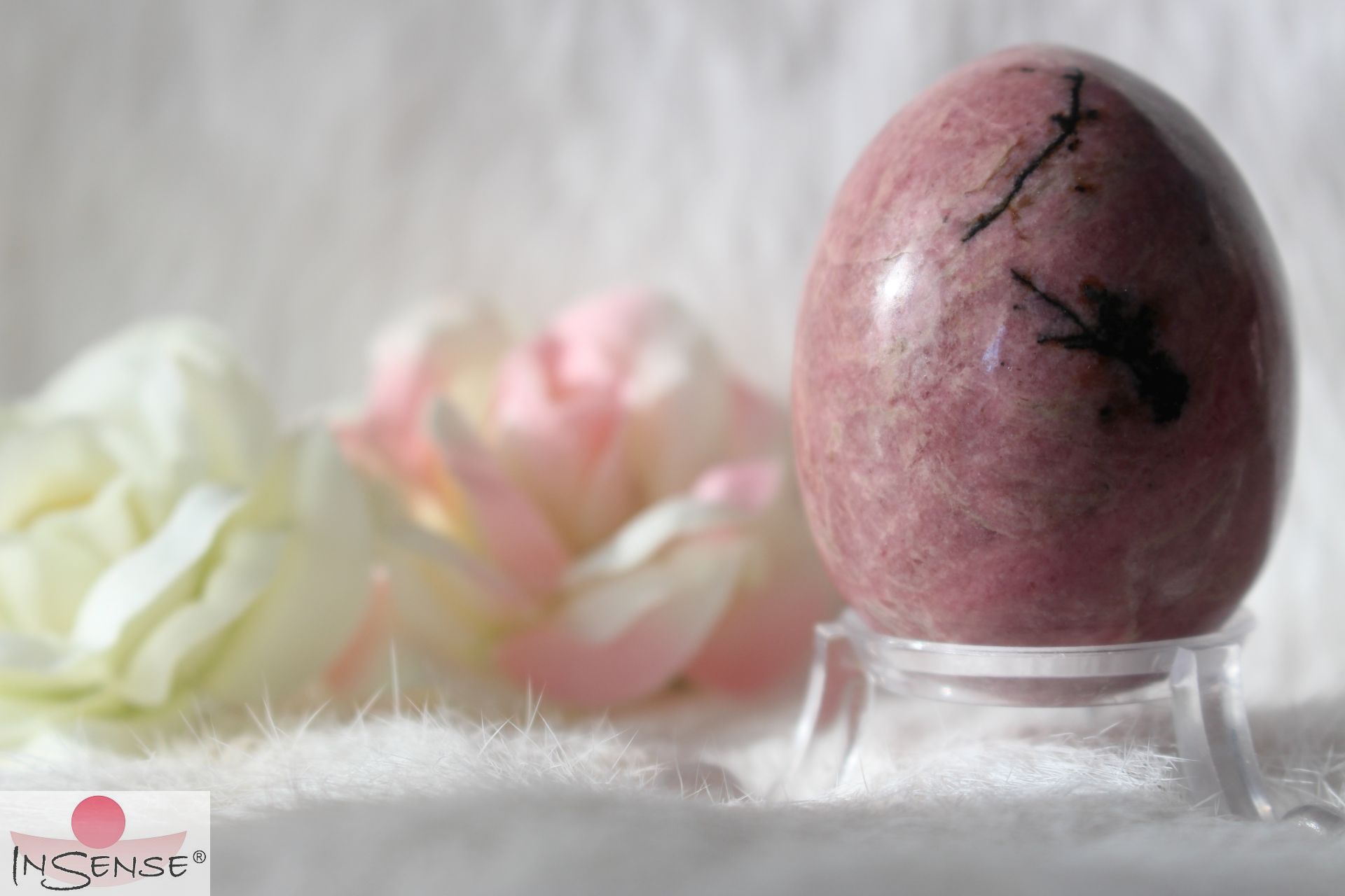 Yoni-Ei Rhodonit - Größe nach Wahl - gebohrt