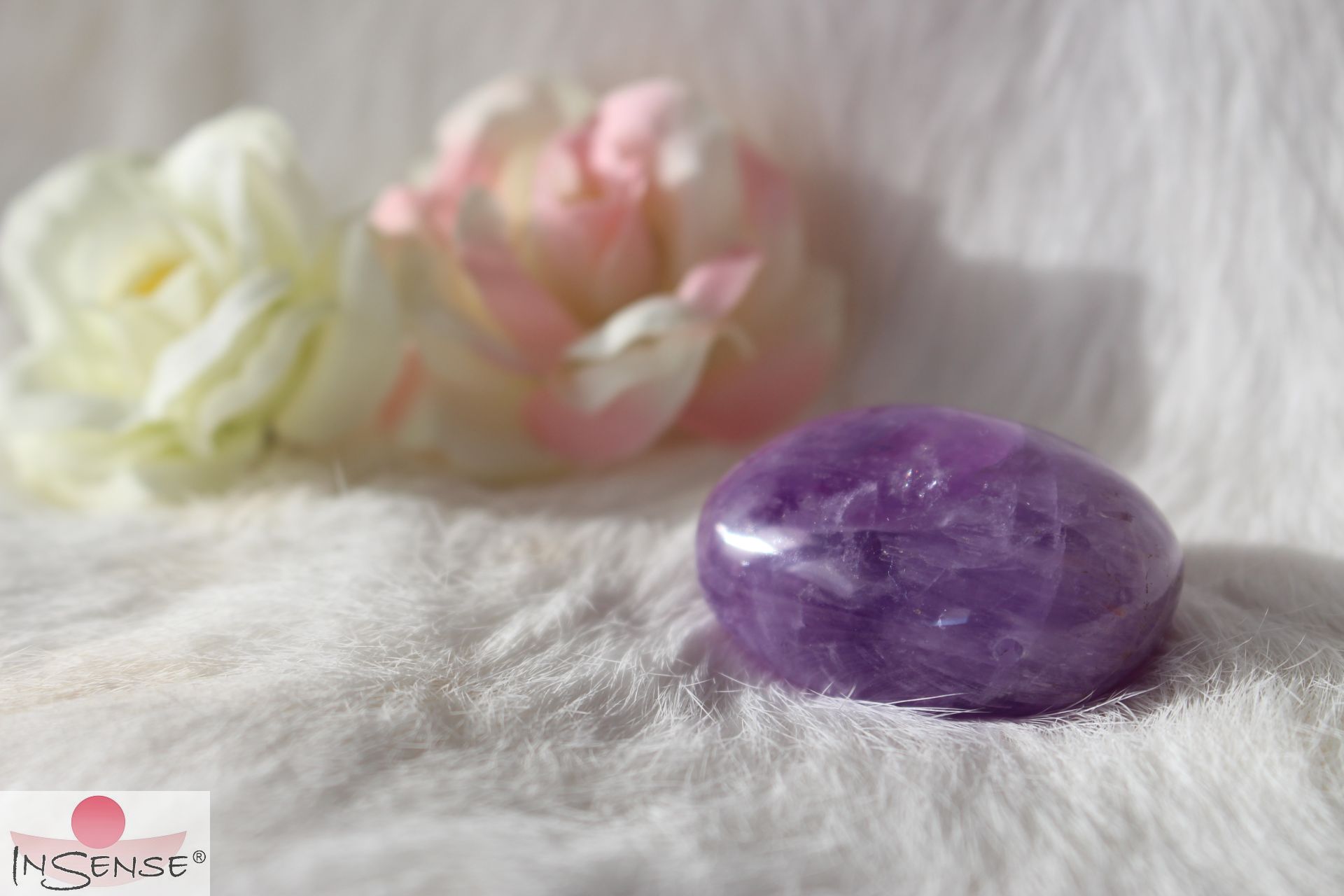 Yoni-Ei Amethyst - Größe nach Wahl - ungebohrt