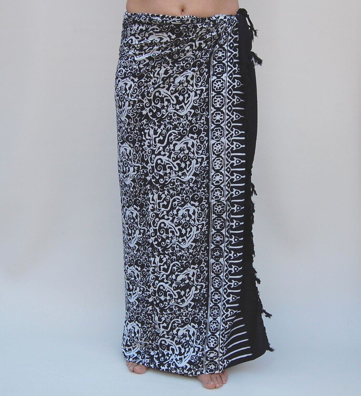 XL Premium Lunghi | Sarong "Kahiki" - schwarz-weiß