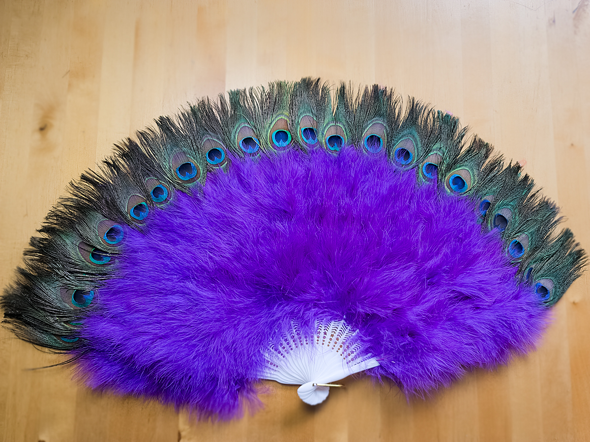 Pfauen Federfächer XL - VIOLETT flauschig